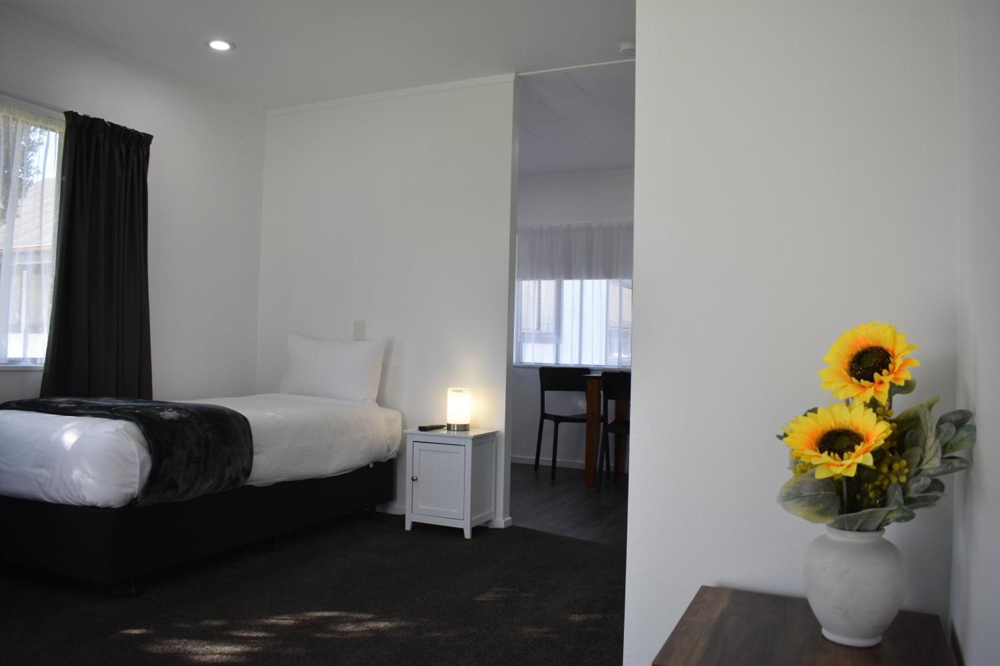 Magnolia Court Motel 奥波蒂基 外观 照片