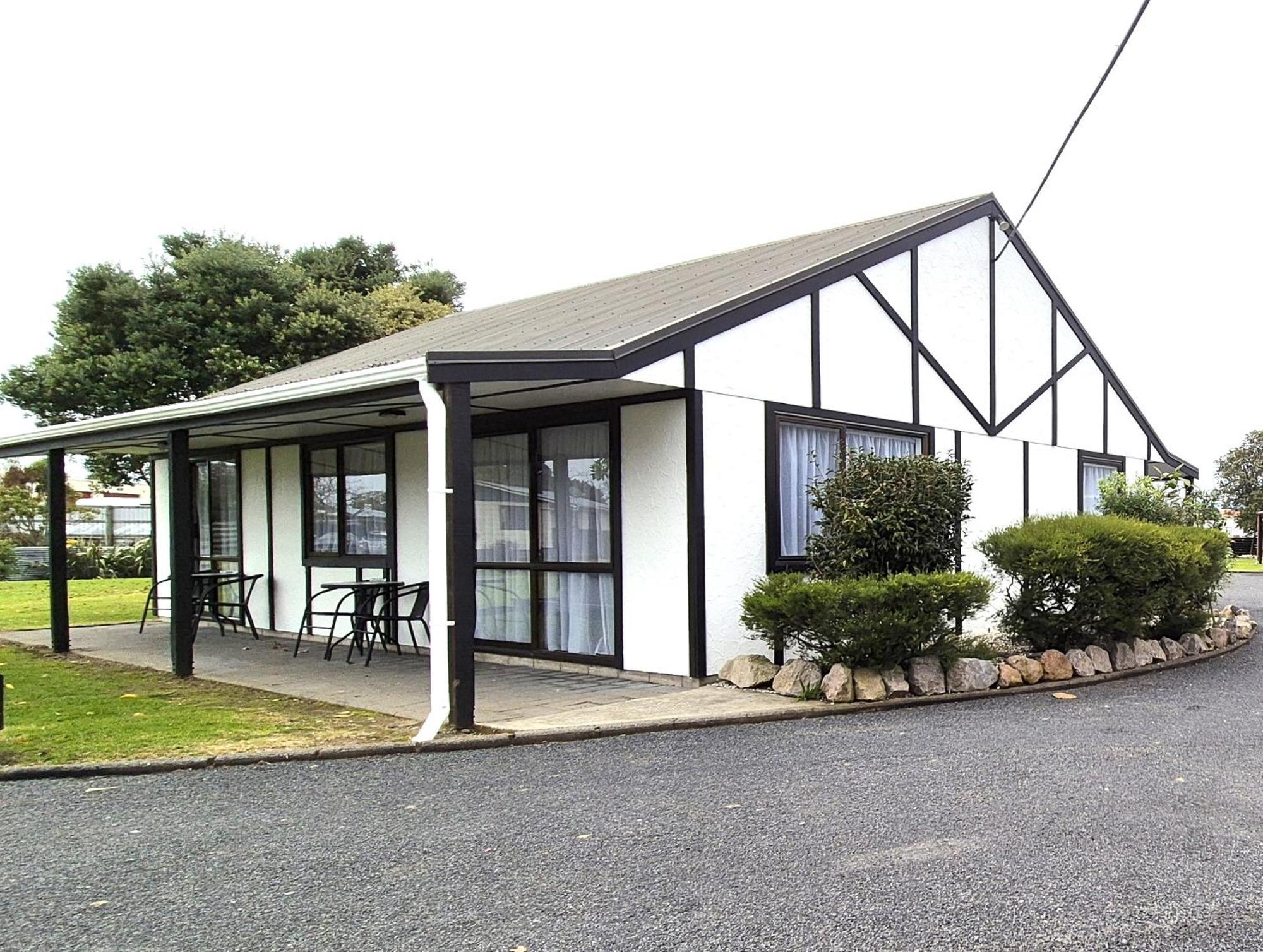 Magnolia Court Motel 奥波蒂基 外观 照片