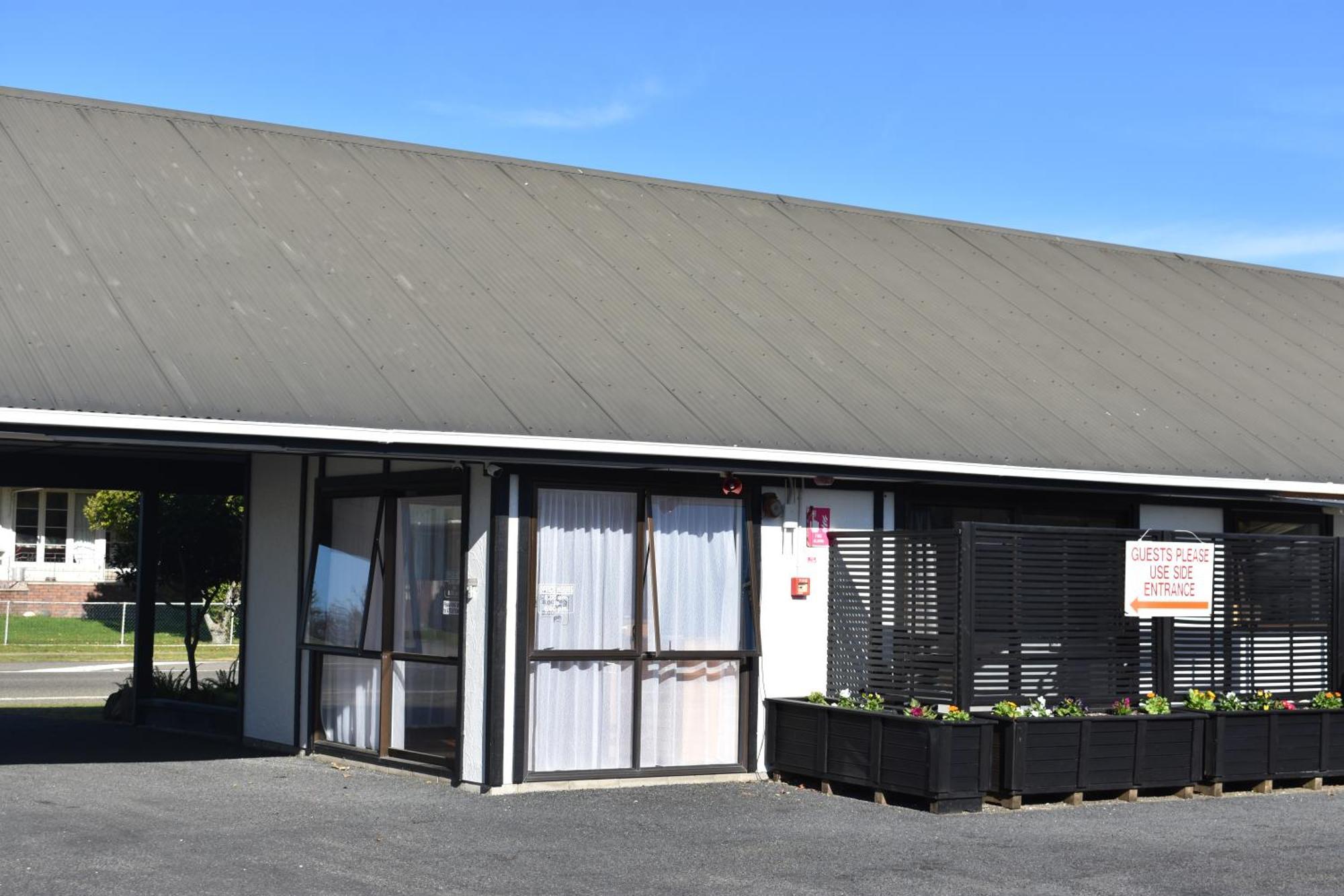 Magnolia Court Motel 奥波蒂基 外观 照片